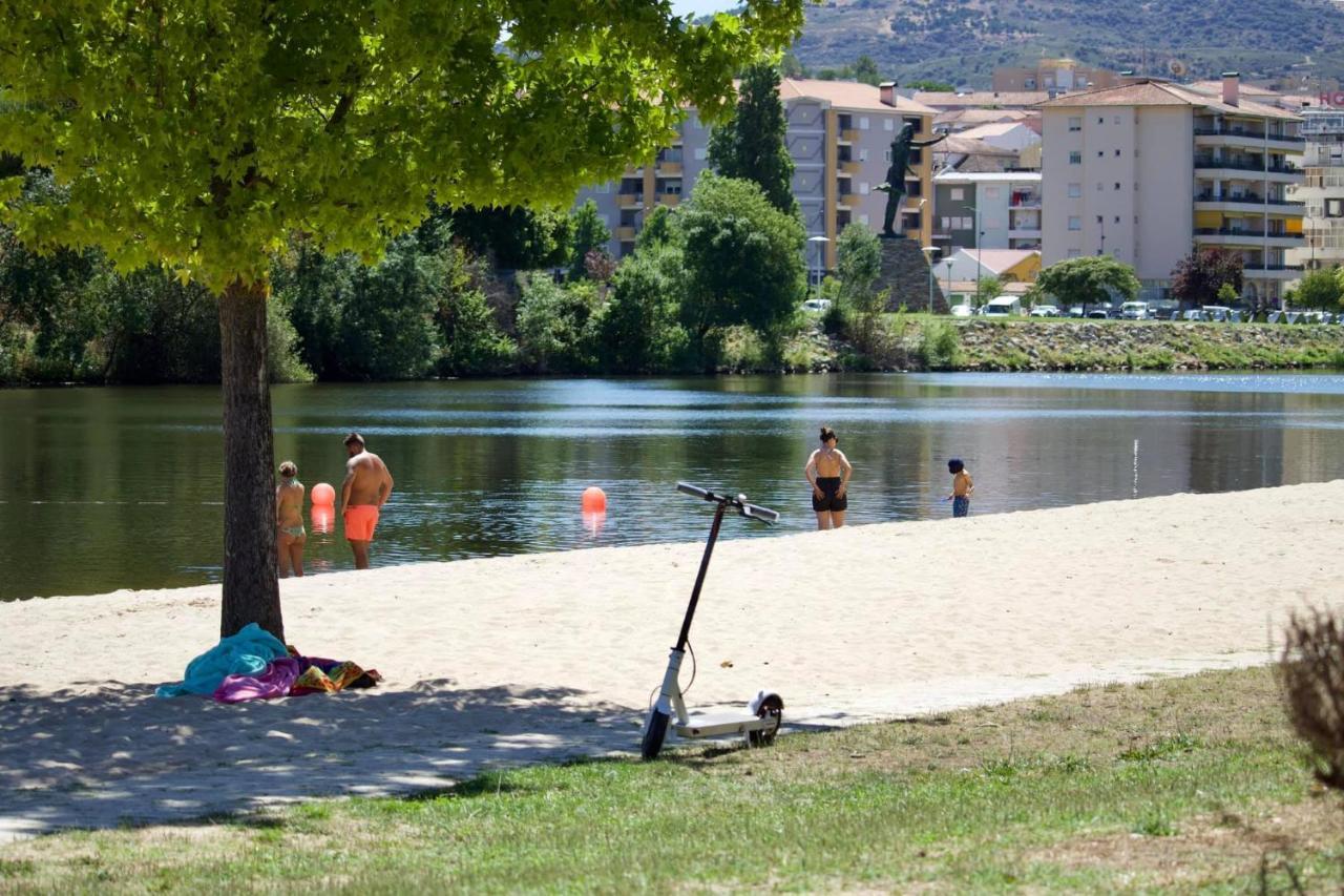 Apartamento Trav. Santa Luzia Mirandela Bagian luar foto